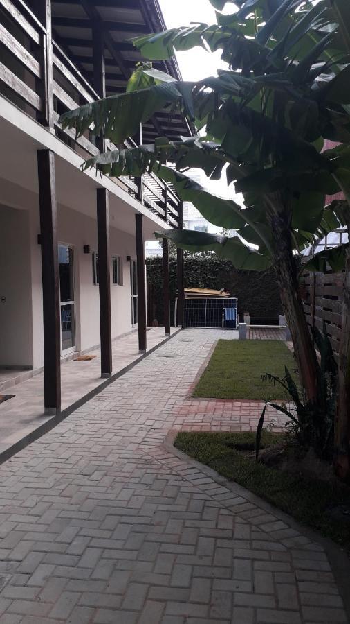 Floripa House Albergue