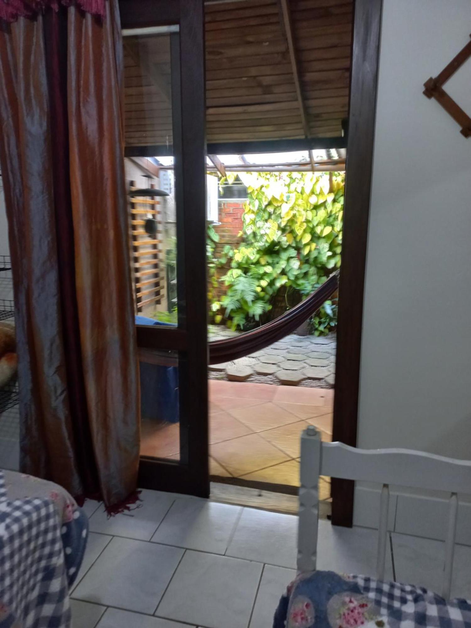Albergue Floripa House *