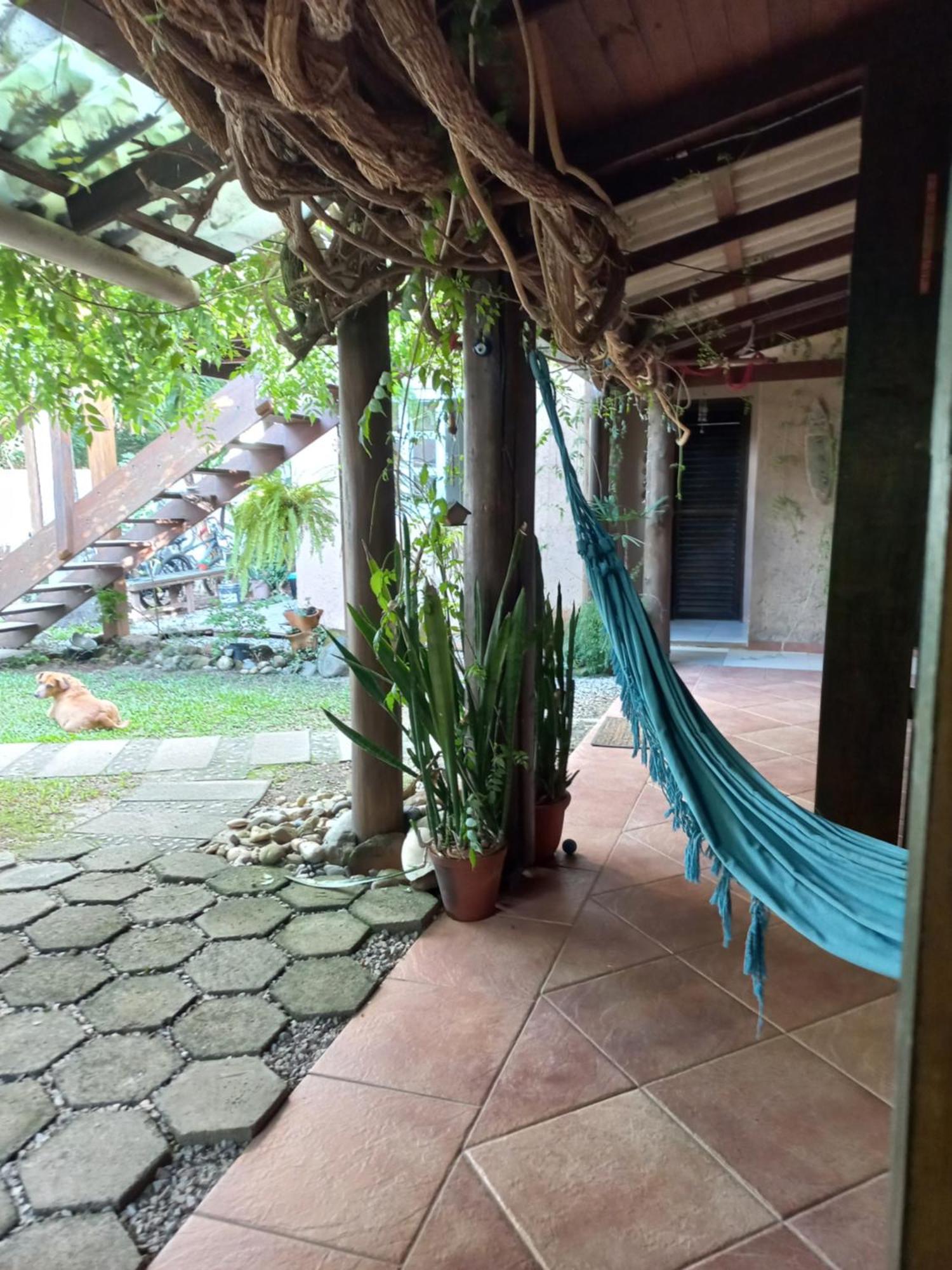 Albergue Floripa House *